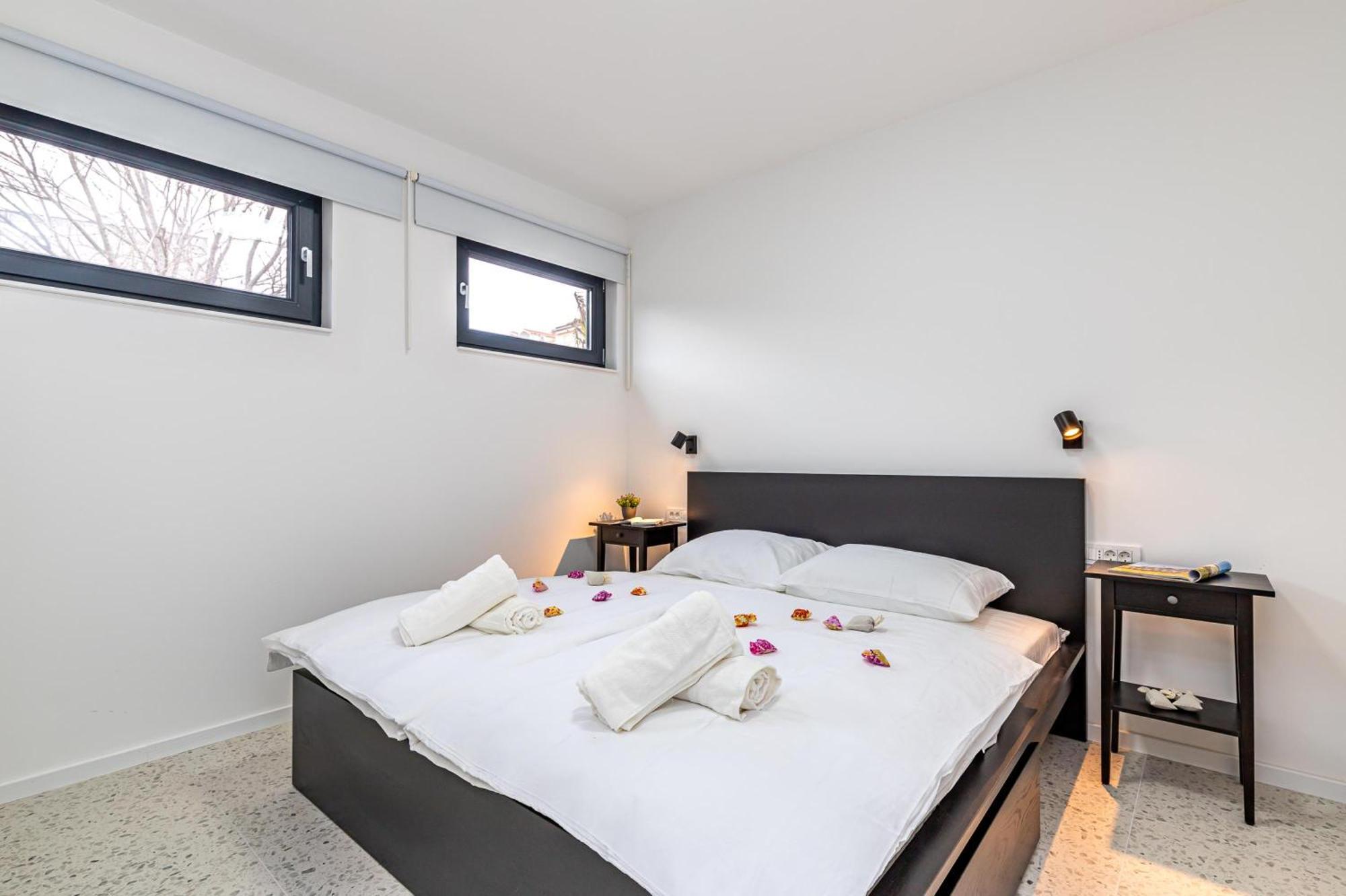Sapore Di Mare Apartments - Happy Rentals Башка Екстер'єр фото