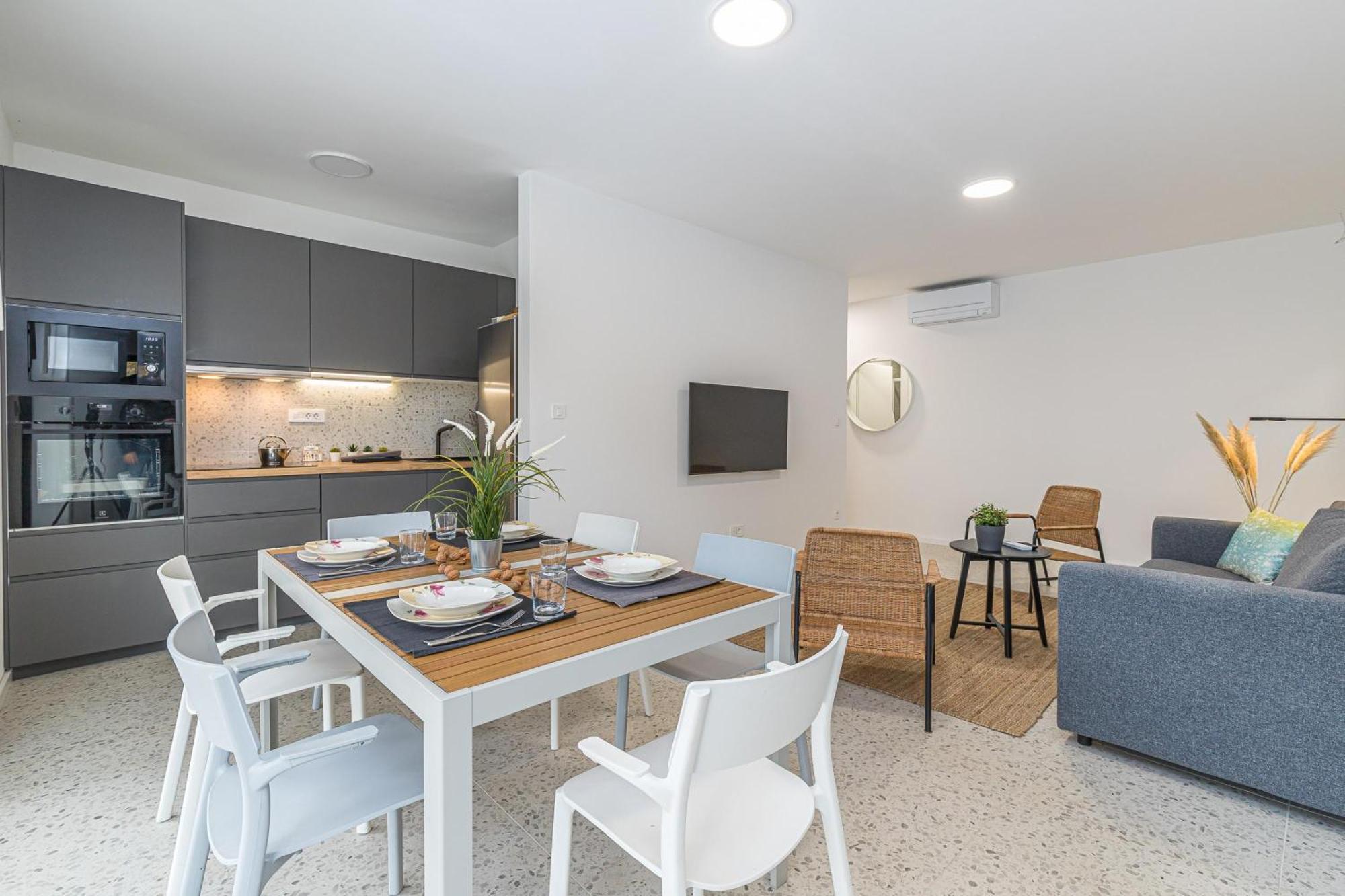 Sapore Di Mare Apartments - Happy Rentals Башка Екстер'єр фото
