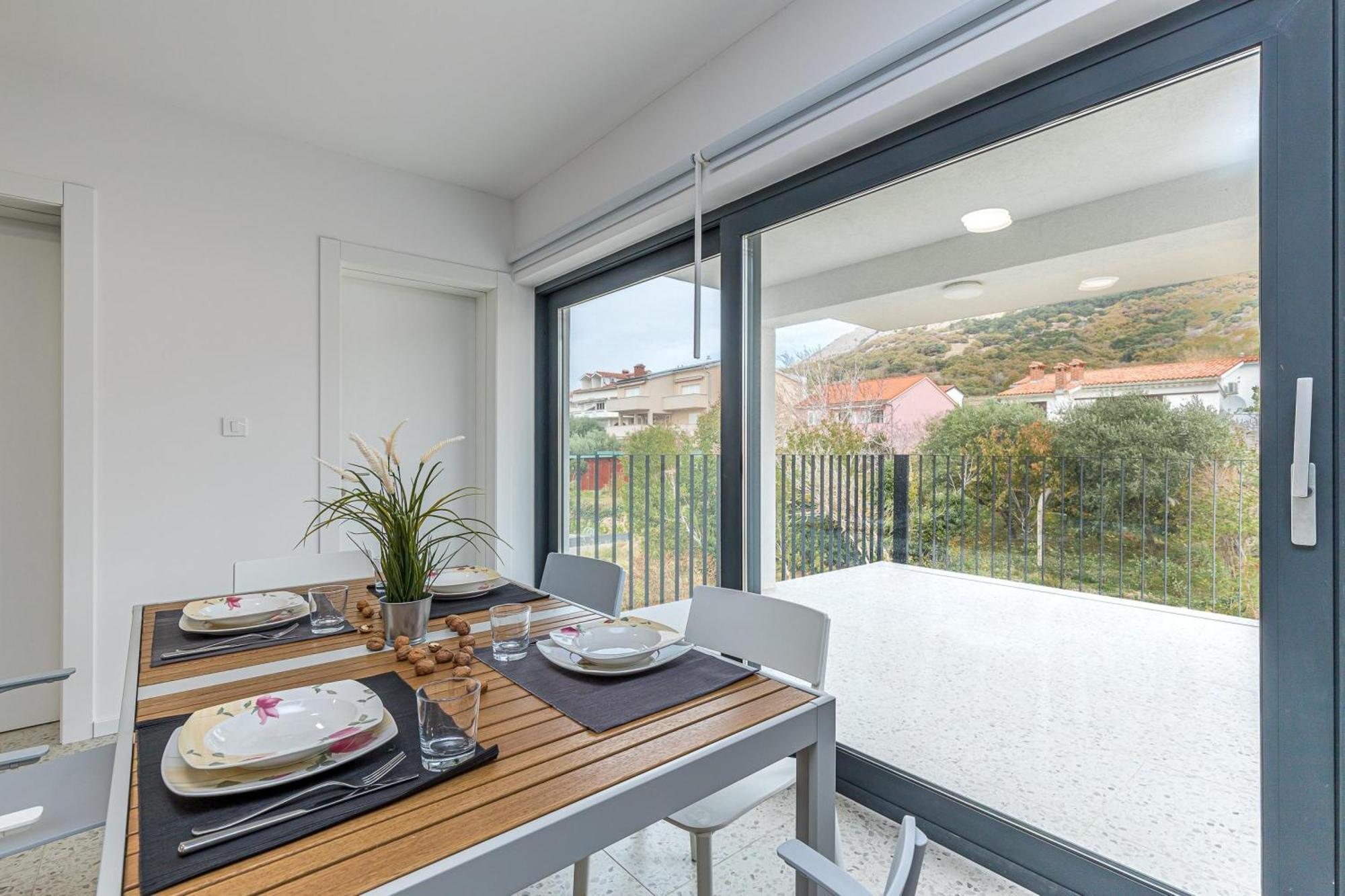 Sapore Di Mare Apartments - Happy Rentals Башка Екстер'єр фото
